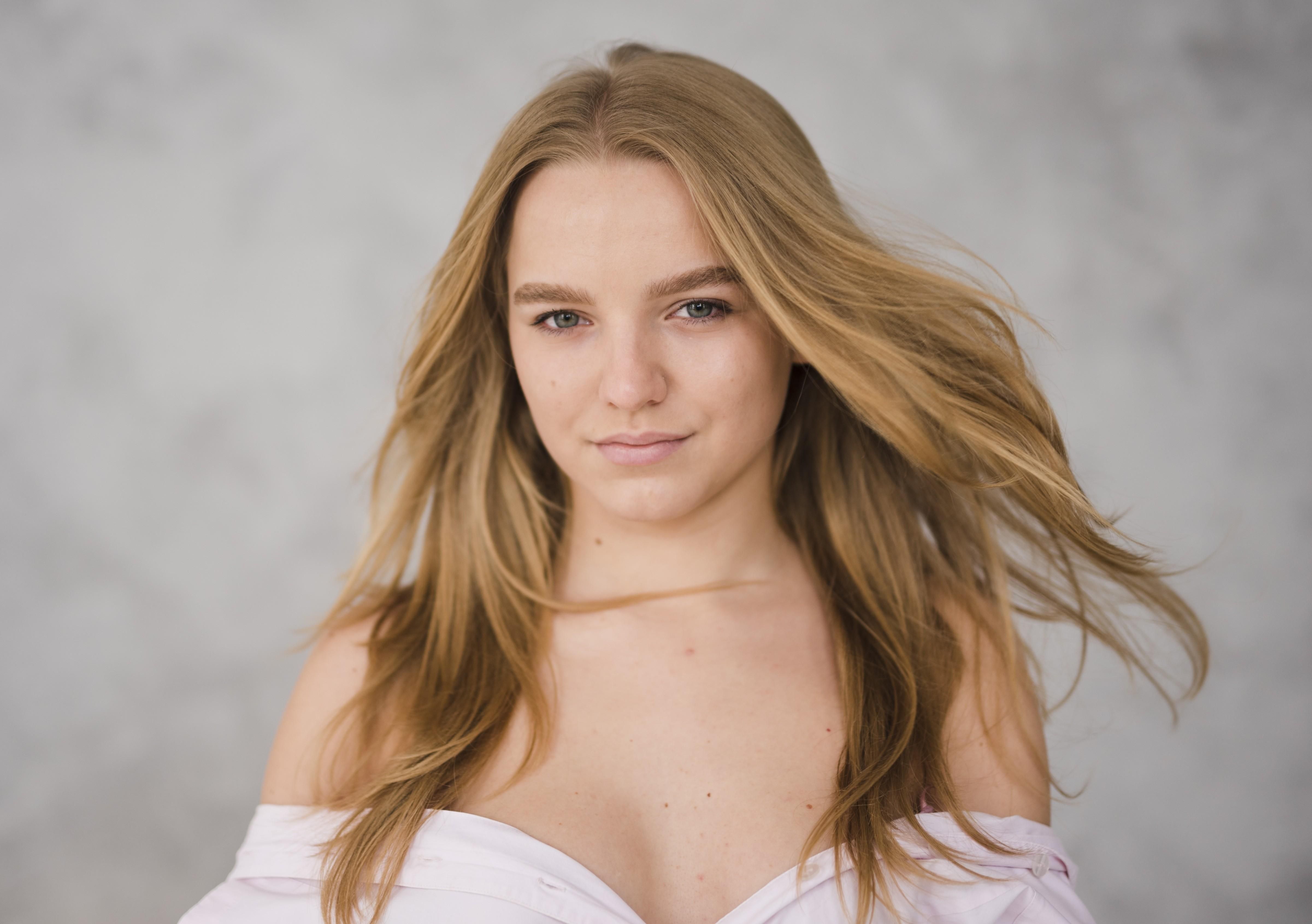 فيتامينات الجمال: أسرار شبابك الدائم رغم التقدم في العمر