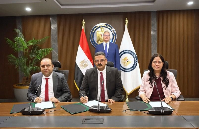 أنجلو جولد توقع اتفاقية استغلال الذهب والمعادن في بعض مناطق…