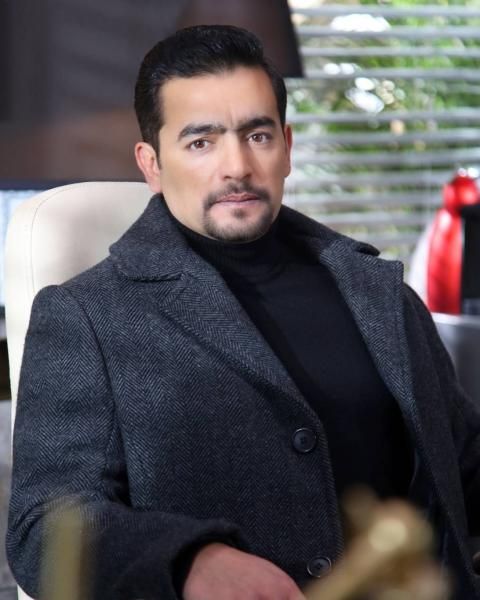 هاني سلامة يستعد لاكتشاف ”الدارك ويب” في تركيا عبر مغامرة سينمائية جديدة