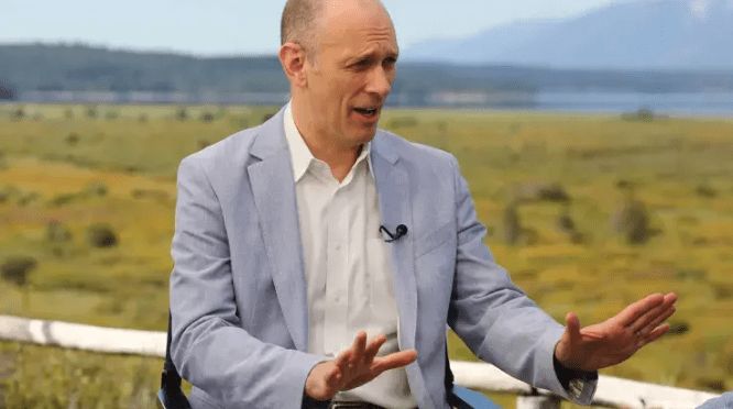 رئيس الفيدرالي الأمريكي في شيكاغو: لا يجب التشكيك في…