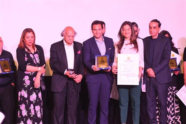 ظهور نادر لأبناء الفنان مصطفى فهمي في ختام مهرجان جمعية الفيلم الـ 51 في ظهور نادر لهما ظهر أبناء الفنان مصطفى فهمي عمر ودينا لاستلام تكريمه في ختام الدورة الـ 51 من مهرجان جمع إقرأ المزيد