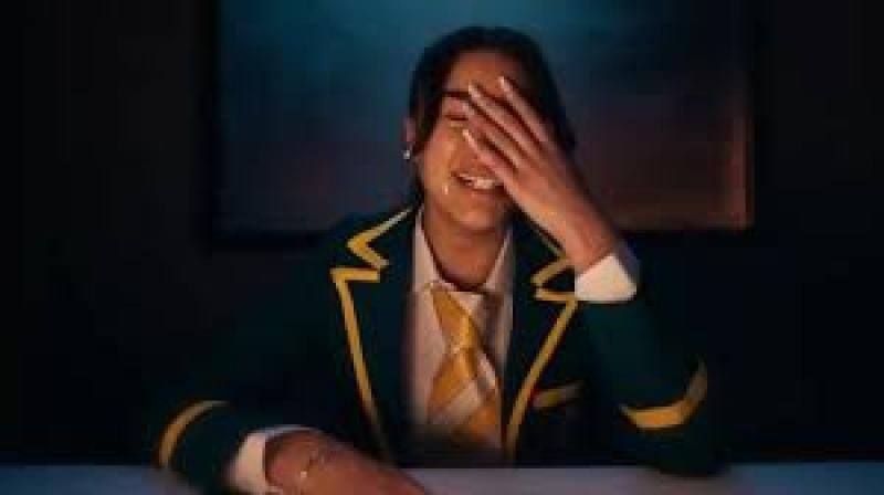 حين تسقط الأقنعة خلف جدران الامتياز.. مسلسل مدرسة النخبة يتصدر الترند.. فـما...