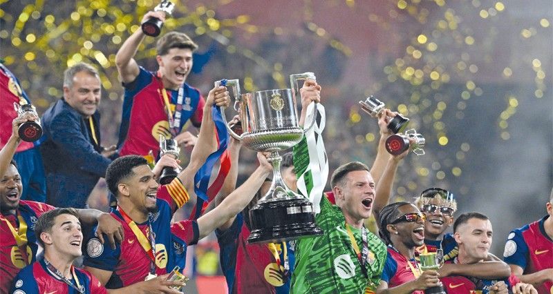 فـي كأس إسبانيا : برشلونة يكرس تفوقه على ريال مدريد بعد التمديد ويحرز اللقب