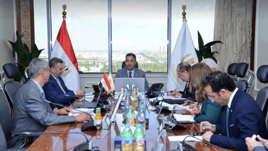 وزير التموين: رفع الطاقة الإنتاجية للزيوت وتكثيف المعروض…