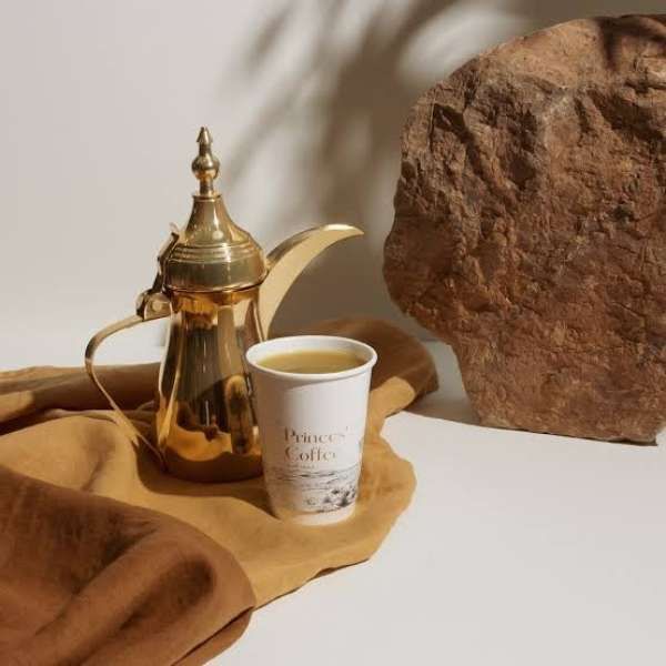 مكتبة الملك عبد العزيز تصدر كتاب عن قهوة الأمراء... القهوة السعودية...
