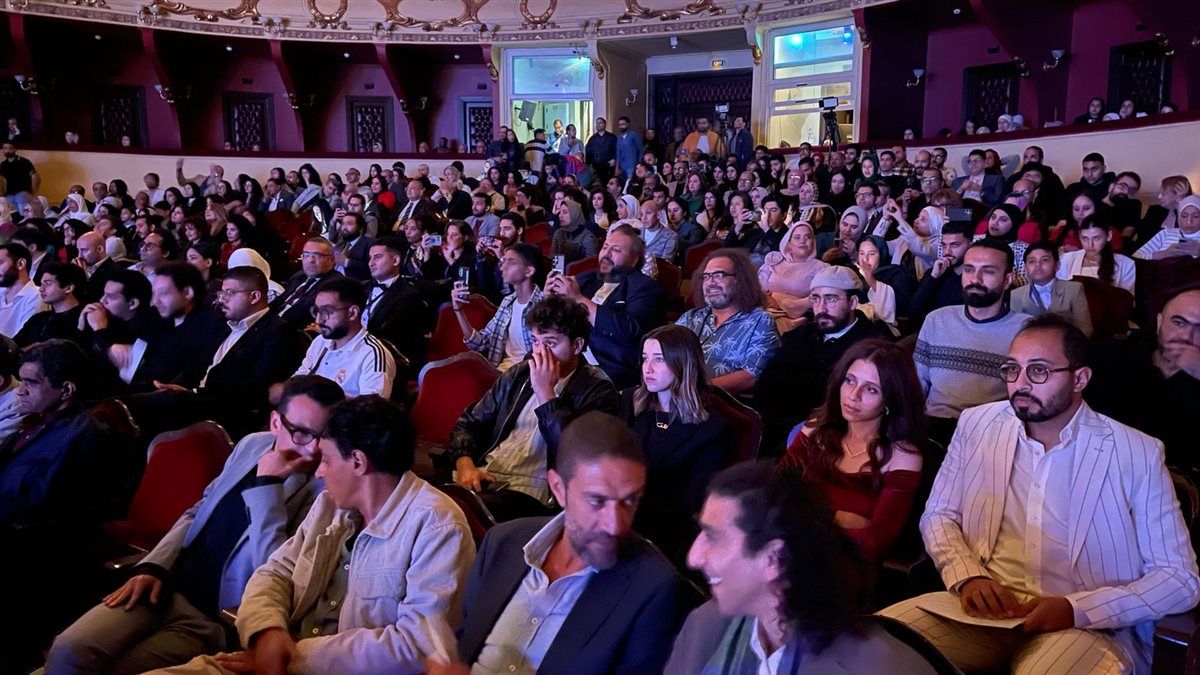 ريهام عبد الغفور: 'شكرا أهل إسكندرية على تكريمي وأهدي الجائزة لوالدتي'