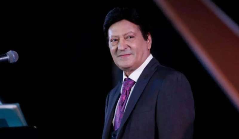 من تترات المسلسلات إلى مواجهة المرض.. رحلة الفنان محمد الحلو مع العلاج