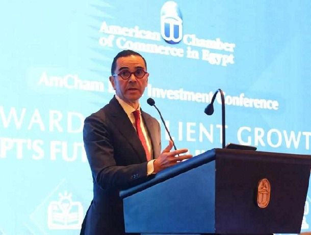 الخطيب: إطلاق منصة التراخيص الموحدة الشهر المقبل لـ389 خدمة…