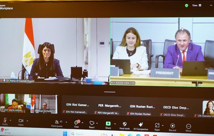 وزيرة التخطيط تشارك في اجتماعات لجنة الحوكمة العامة لمنظمة…