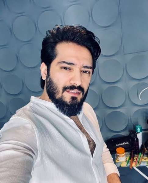 أحمد زعيم يطلق ميني ألبوم ... ومطربون يعلنوا عن أغاني جديدة من...