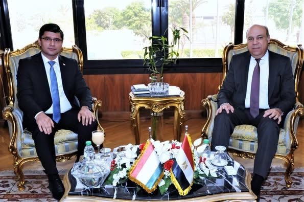 وزير الطيران: حريصون على مد جسور التواصل مع الدول الصديقة…