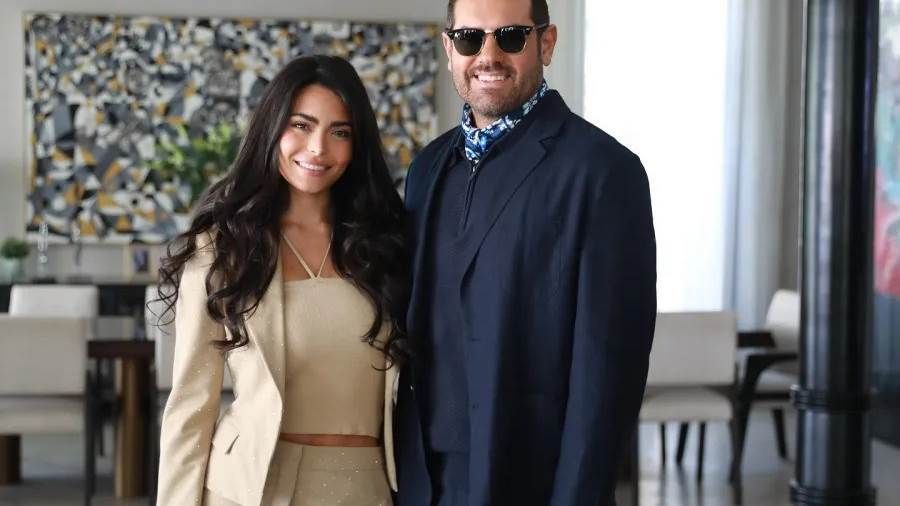 الصور الأولى من فيلم السلم والثعبان 2 بعد انطلاق تصويره كشف القائمون على فيلم السلم والثعبان: أحمد وملك عن الصور الأولى من العمل الذي انطلق تصويره أمس الأحد بعد فتر إقرأ المزيد