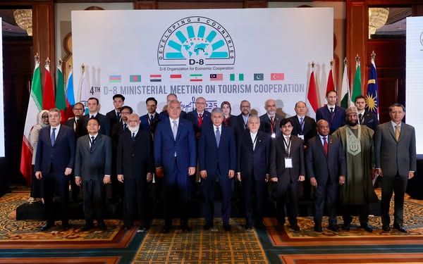 اعتماد إعلان القاهرة خلال الجلسة الختامية للاجتماع الرابع…