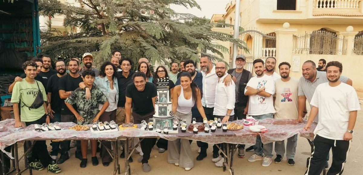 شاهد.. صور من كواليس فيلم إن غاب القط