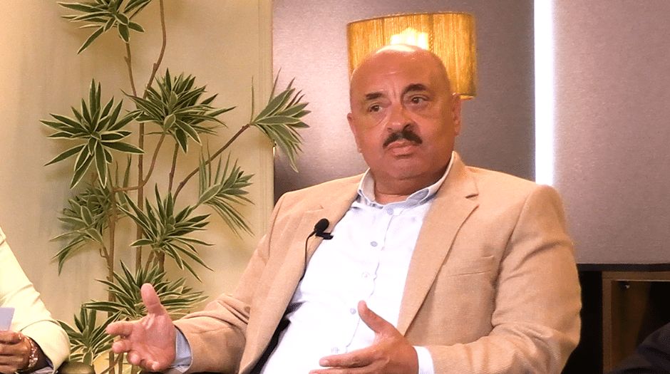 في اللقاء الخامس والعشرين.. صالون دوت الخليج يضع يده على تحديات…