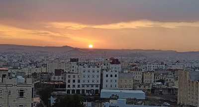 أخبار اليمن : الحر مستمر.. أكثروا من شرب السوائل