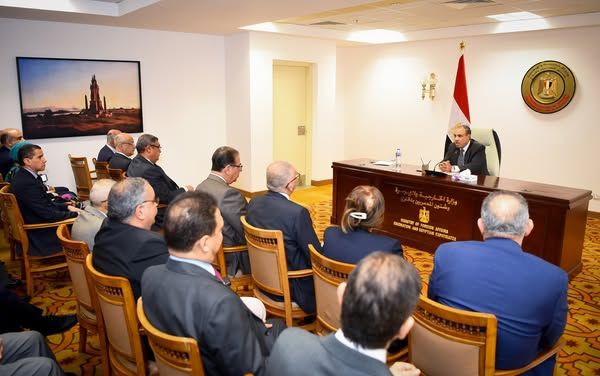 وزير الخارجية: تكثيف نشاط البعثات المصرية لتشجيع الاستثمار…