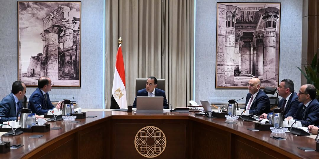 رئيس الوزراء يستعرض جهود تطوير جهاز تنمية ودعم المشروعات…