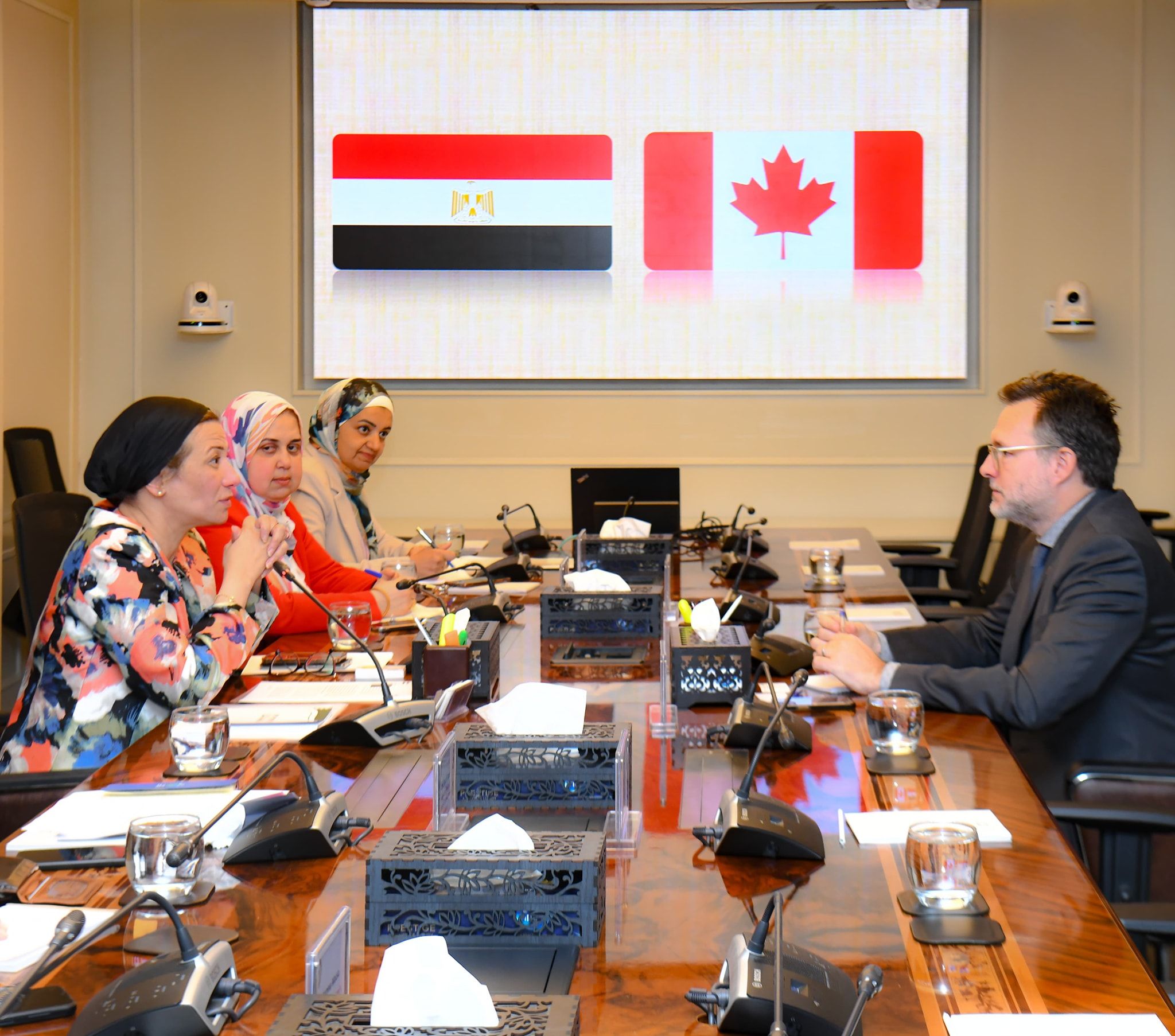 وزيرة البيئة: مصر وكندا شركاء في العمل البيئي والتعاون…