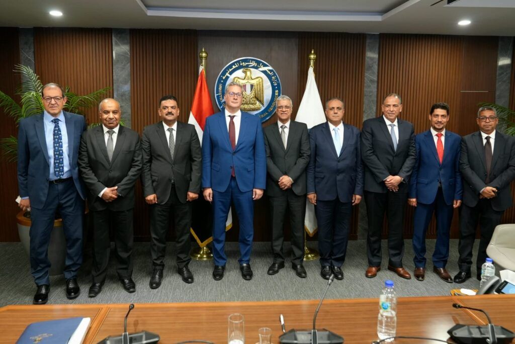 وزير البترول: نستهدف تحويل مصر لمركز إقليمي للصناعات…