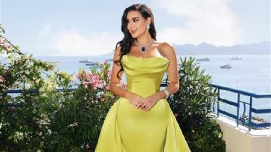 ياسمين صبري تخطف الأنظار بأحدث جلسة تصوير من مهرجان "كان" شاركت النجمة ياسمين صبري جمهورها عبر صفحتها الرسمية في موقع التواصل الاجتماعي إنستجرام أحدث جلسة تصوير لها خ إقرأ المزيد