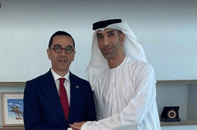 الخطيب يدعو دوائر الأعمال الإماراتية لتعزيز استثماراتها في…