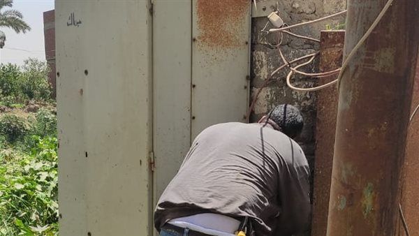 رئيس مدينة العياط يوجه بحل مشكلة إنارة طريق مدخل قرية السعودية