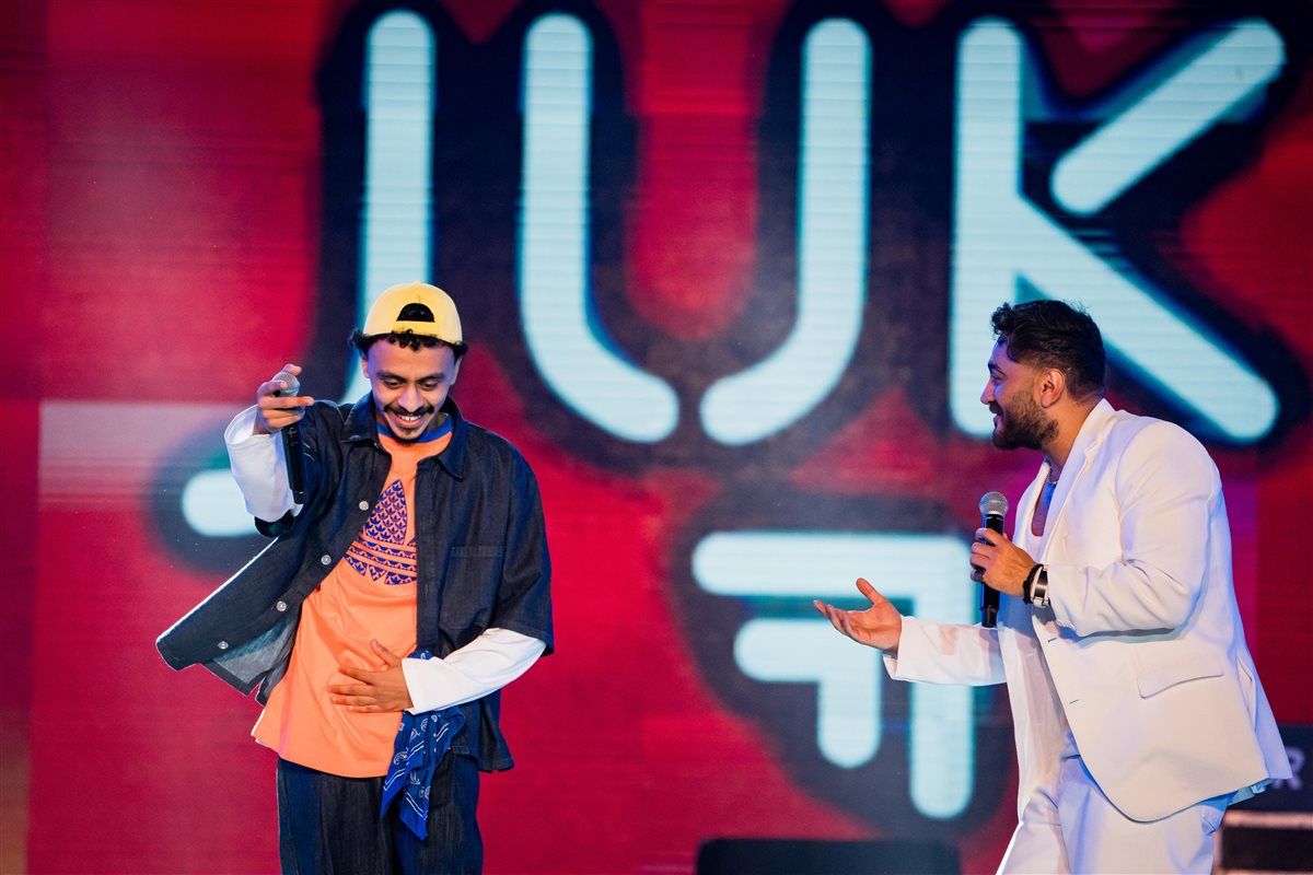 تامر حسني يوجه رسالة شكر لـ نقيب الموسيقيين مصطفى كامل لهذا السبب