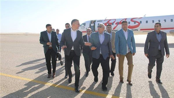 محافظ الوادي الجديد يستقبل وزير البترول لبحث سُبل دعم الاستثمار بالمحافظة