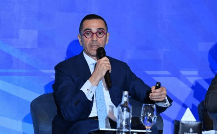 الخطيب: حصر شامل لكافة الرسوم والأعباء المالية غير الضريبية…