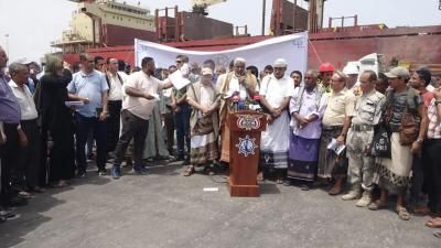 أخبار اليمن : 1.4 مليار دولار خسائر موانئ الحديدة