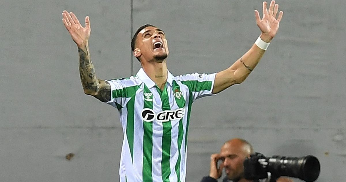 أنتوني يجهش بالبكاء ويكشف عن حقائق صادمة مع مانشستر يونايتد