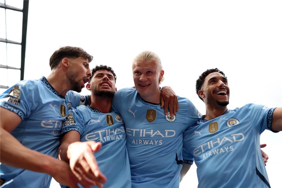 هالاند يسخر من عمر مرموش بعد تأهل مانشستر سيتي إلى دوري أبطال أوروبا