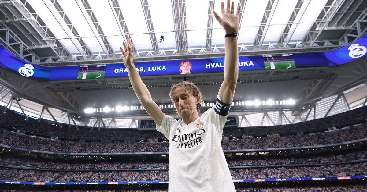 اتفرج.. مودريتش يبكي في الباص لدى توجه ريال مدريد إلى برنابيو