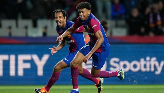 رسمياً.. برشلونة يعلن تجديد عقد لامين يامال