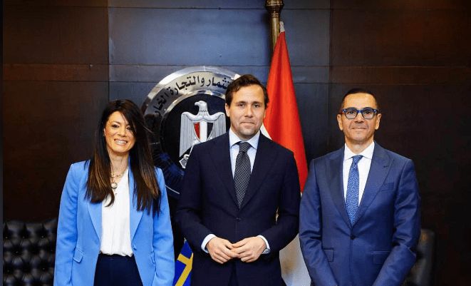 مصر تفتح أبواب الاستثمار أمام دوائر الأعمال السويدية في…