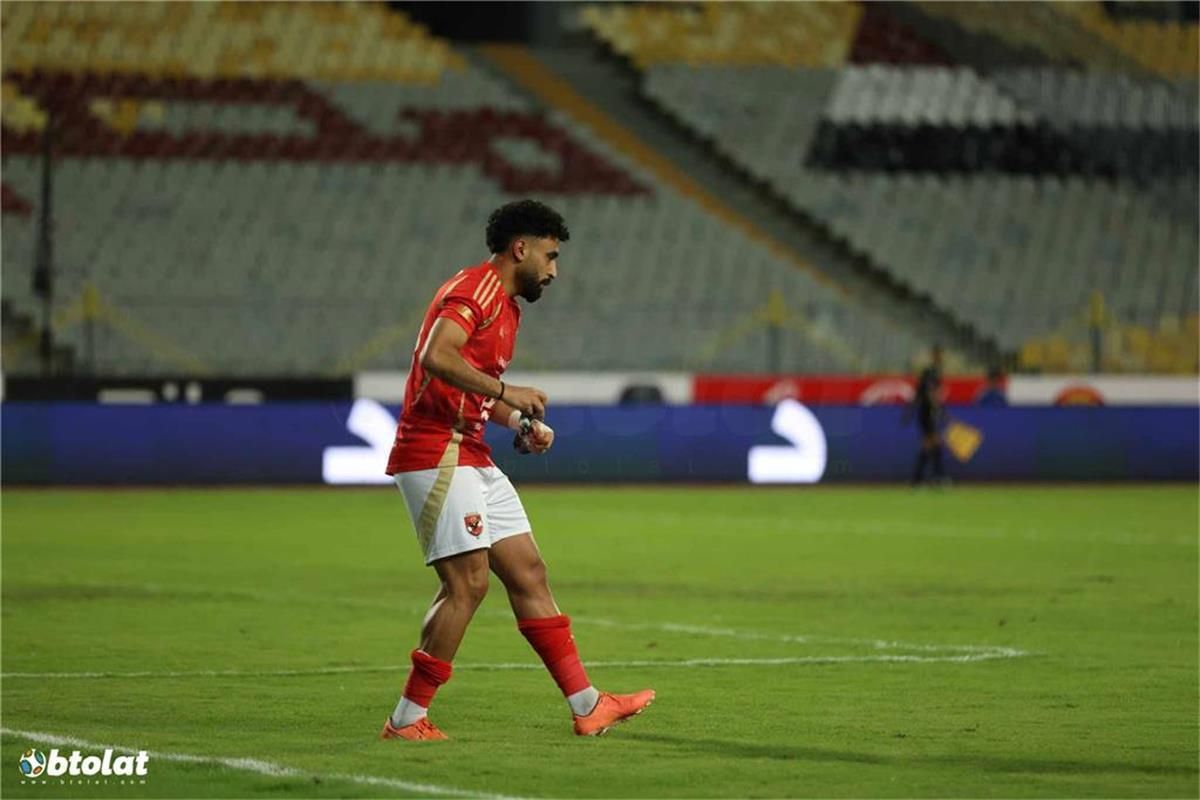 مروان عطية يرد على تحذير وليد صلاح الدين بشأن صفقات الأهلي