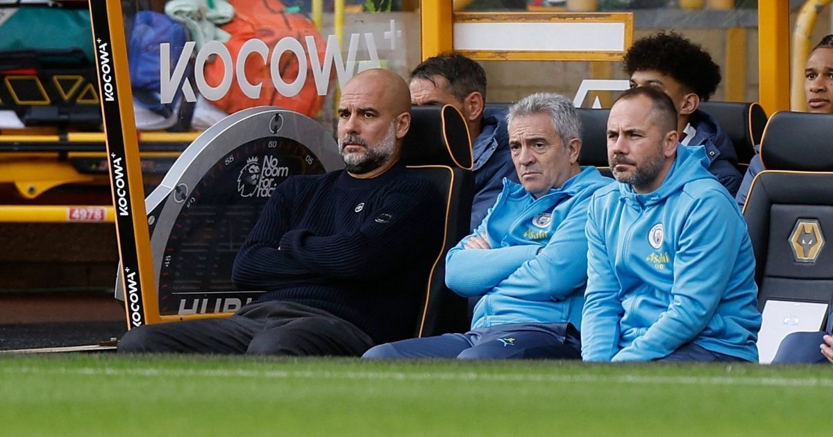 مانشستر سيتي يعلن رحيل 3 من مساعدي غوارديولا