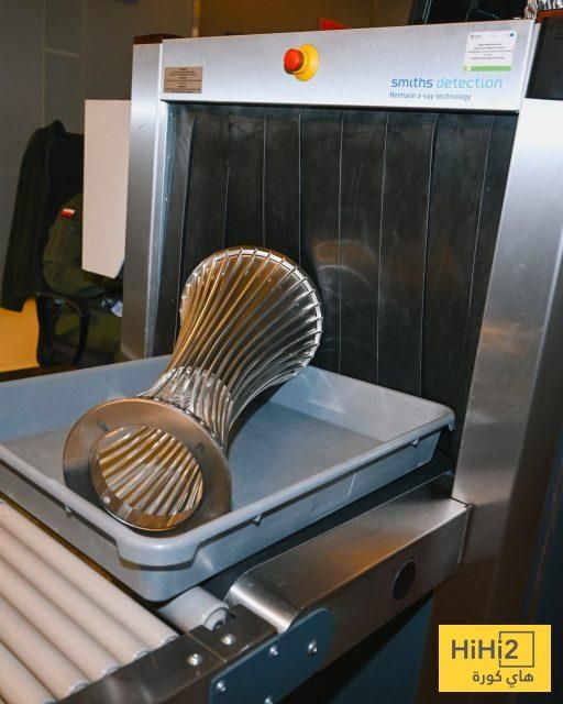 تشيلسي يواصل احتفالاته بدوري المؤتمر الأوروبي.. صور