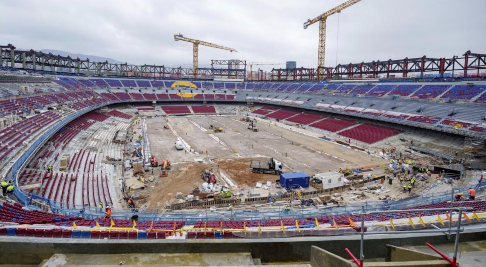 اتفرج.. صور المراحل الأخيرة لتجديد ملعب كامب نو قبل افتتاحه