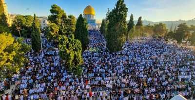 أخبار اليمن : 45 ألفاً أدوا صلاة الجمعة بالأقصى