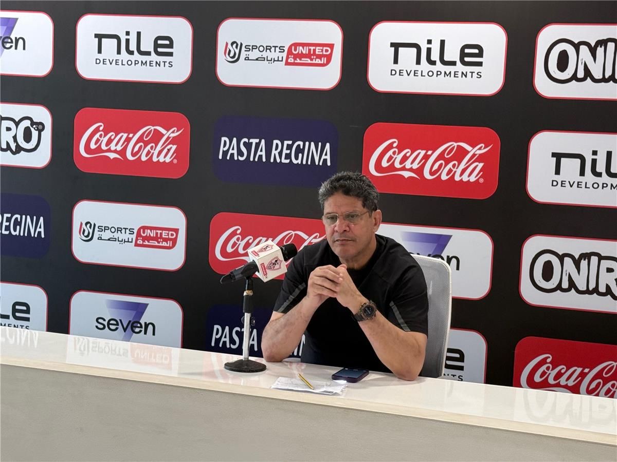 أيمن الرمادي يشكر 5 أساطير زمالكاوية.. ويوضح موقف ناصر منسي من مواجهة فاركو