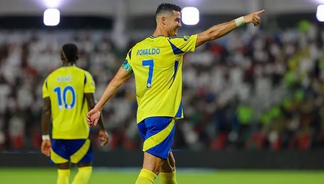 النصر يرفض شرطي كريستيانو رونالدو لتمديد عقده