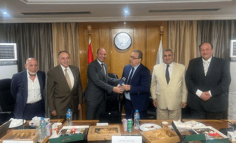 رشا عبد العال: إزالة أي معوقات تواجه المصانع والشركات لضمان…