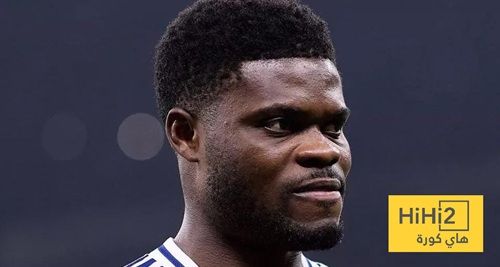 الفيصل في تعاقد برشلونة مع بارتي!