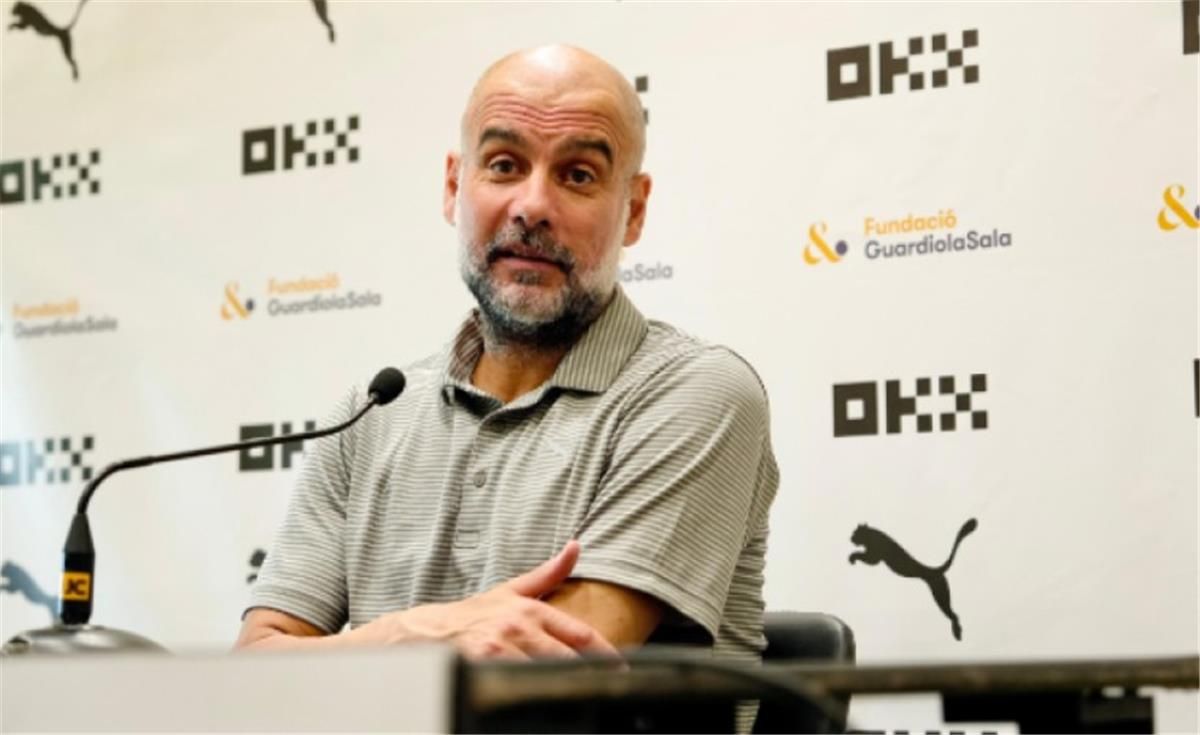 جوارديولا يفتح الباب لضم هدف برشلونة ويؤكد: أرقام يامال ترشحه للكرة الذهبية