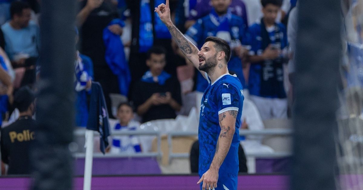 عملاق إنجليزي يريد ميتروفيتش والهلال يحدد موقفه