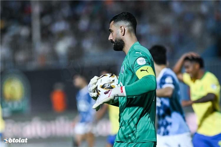 بعد الإنجاز القاري.. لاعب بيراميدز يُعلن تجديد عقده لـ4 سنوات