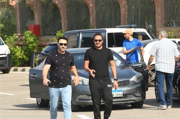 صور.. نجوم الفن يشيّعون جثمان سميحة أيوب شيع عدد كبير من نجوم الفن ظهر اليوم الثلاثاء جثمان الفنانة سميحة أيوب التي رحلت عن عالمنا في الساعات الأولى إقرأ المزيد