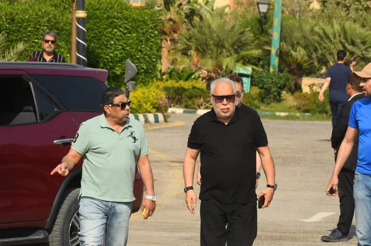 صور.. نجوم الفن يشيّعون جثمان سميحة أيوب شيع عدد كبير من نجوم الفن ظهر اليوم الثلاثاء جثمان الفنانة سميحة أيوب التي رحلت عن عالمنا في الساعات الأولى إقرأ المزيد